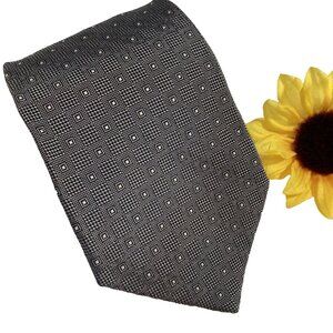 Ralph Lauren Purple Label Gray Geometric Italian Hand Made Tie 58 x 3.25"